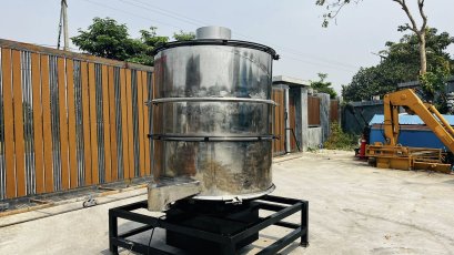 ถังร่อนเขย่างานสเตนเลสแบบ2ชั้น ขนาดเส้นผ่าศูนย์กลาง 110 cm / ตะแกรงชั้นบนรู 5 มม. / ตะแกรงชั้นล่างรู 2 มม. 380V