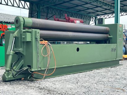 เครื่องม้วนเหล็กแผ่นงานยุโรป   ROUNDO SWEDEN ระบบไฮดรอลิคขนาดยาว 10 ฟุต 3050 x 6 mm ม้วนหนา 6 ~ 12 mm 380V