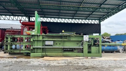 เครื่องอัดก้อนแนวนอน R I E T E R _ USA ขนาดก้อนอัด 200 kg / ขนาดห้อง กยส (60 x 200 x 80 cm) 380V พร้อมใช้งาน