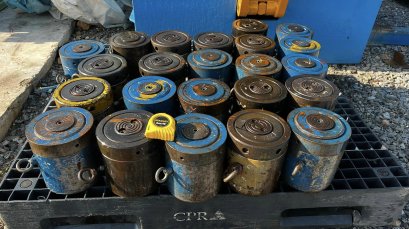 แม่แรงกระปุก100ตัน(Hydraulic Bottle Jack)