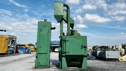 เครื่องยิงทรายแบบสายพานกลิ้ง(Shot_Blasting) ขนาดห้อง 80 x 80 cm อุปกรณ์ติดเครื่องมีตามรูปภาพประกอบ #ขายตามสภาพ