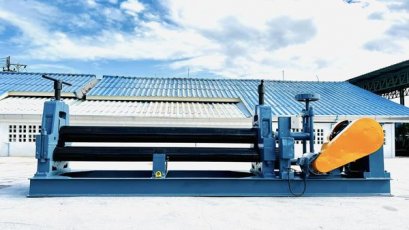 เครื่องม้วนเหล็กแผ่นเก่าญี่ปุ่น KS-KIFU JAPAN ขนาด 8 ฟุต เพลาตันยาว 258 cm / ม้วนหนา 13 ~ 16 mm ระบบไฟ 380V สภาพสวยพร้อมใช้