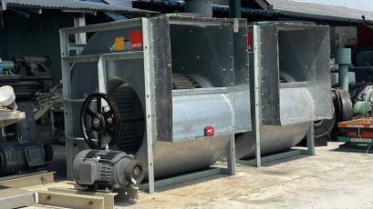 โบลเวอร์ดูดเป่าระบายอากาศ KRUGER Model : FDA 710 TM / ขนาด 10 HP 380V (เบิกห้างมาใหม่เตรียมประกอบใช้งาน แต่ยกเลิกโปรเจ็ค) ของใหม่เก็บสแปยังไม่ได้ใช้งาน