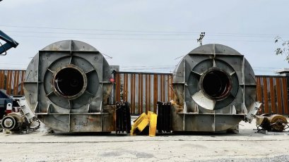 โบลเวอร์ดูดเป่าระบายอากาศงานญี่ปุ่น CHIYODA OSAKA NIPPONขนาด 50 HP 1460 RPM 200V (3 สายญี่ปุ่น) ขนาดโบลเวอร์ ปากทางเข้า 60 cm / กว้าง 180 cm / สูง 200 cm ใบพัดวัสดุสเตนเลส