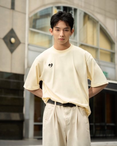 EVVYDAY BANGKOK ESSENTIAL BASIC TEE