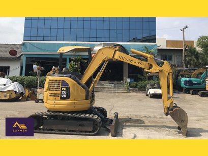 KOMATSU PC28UU-2