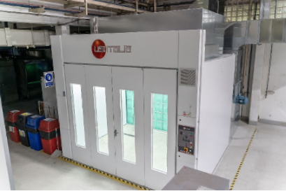 Industrial paint booth                       