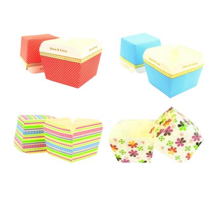 ถ้วยกระดาษสี่เหลี่ยม (ลายถ้วยเป็นรูปเพียงบางส่วนเท่านั้น)