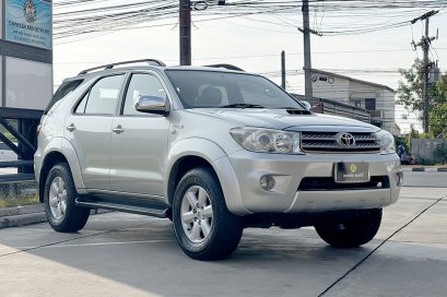 Toyota Fortuner V 3.0AT 4x4 2005