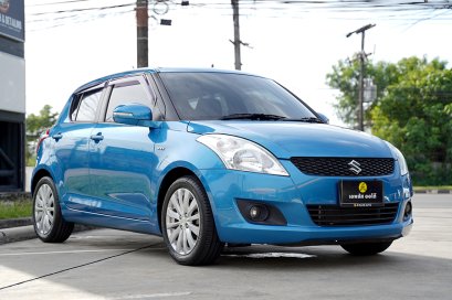 SUZUKI SWIFT GLX 1.2 AT 2015