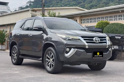 TOYOTA FORTUNER V 4x2 2.4 AT 2016