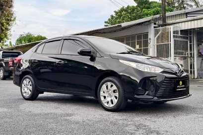 TOYOTA YARIS ATIV ENTRY 1.2 AT 2021