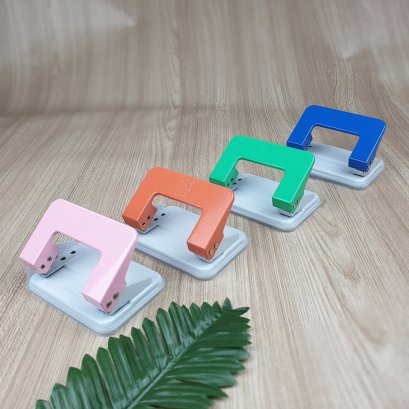 เครื่องเจาะกระดาษ  TT888