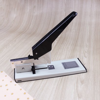 เครื่องเย็บกระดาษ 9935-1