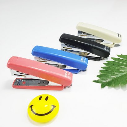 เครื่องเย็บกระดาษ RS2004