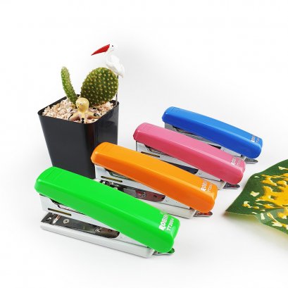 เครื่องเย็บกระดาษ TT2004