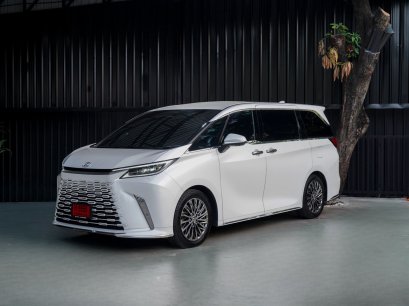 ALL NEW LEXUS LM 350H Executive 7 seat 2024