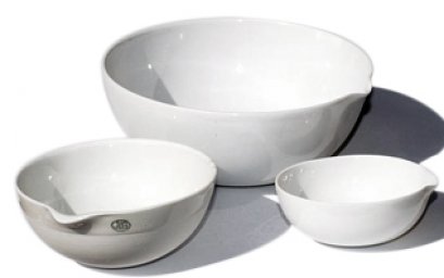 ถ้วยกระเบื้องก้นกลม