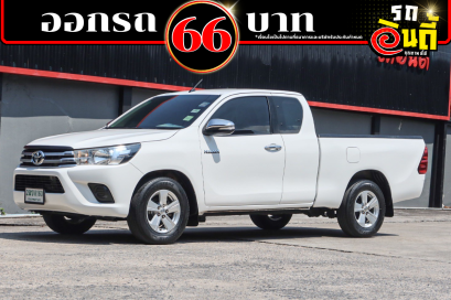 TOYOTA  Revo 2.4 E  ปีจด 2017