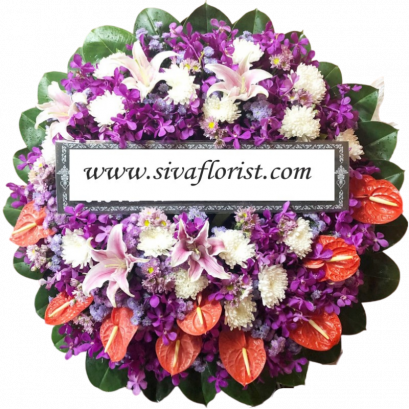 พวงหรีดที่ตกแต่งด้วยดอกไม้สด หรือดอกไม้ประดิษฐ์