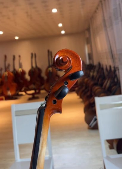 Corelli CV103 Violin (Solid Spruce Top) with Case &amp; Bow &mdash; all sizes 1/4-4/4