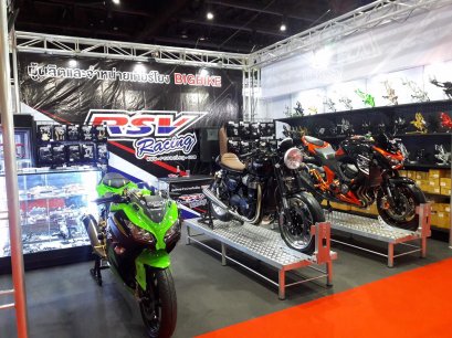 เจอกันที่บูธ Rsv racing นะค่ะ #ไบเทคบางนา อะไหล่แต่งรถ bigbike พร้อมส่วนลดสุดพิเศษในงานค่ะ
