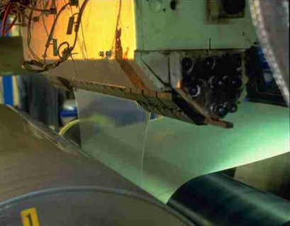 LOTADER 4210 และ OREVAC OE850 : Adhesion Promoter  สำหรับTie Layer ระหว่าง Reverse-Printed PET (หรือ OPP)  และ ชั้น Metalized (หรือ Alu Foil) ในงาน  Extrusion Lamination 