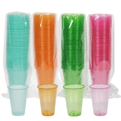 แก้วพลาสติกใส