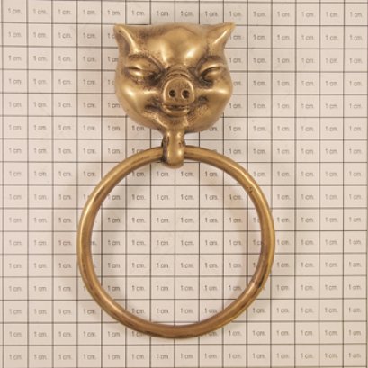 มือจับห่วง - หมูยิ้ม