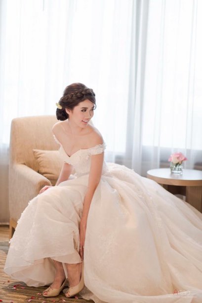 เคล็ดลับในการเลือกรองเท้าให้เข้ากับชุดเจ้าสาวของคุณ