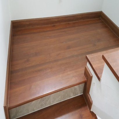 บันไดลามิเนตสำหรับบันไดบ้านสวยงาม