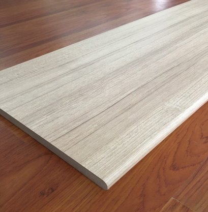 ไม้บันไดกันปลวกบันไดไม้เทียมสวยงามราคาถูกเลือกใช้บันไดลามิเนต