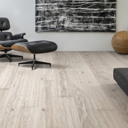 แบบพื้นลดแรงกระแทกsoftfloorลายไม้กับพื้นผู้สูงอายุ