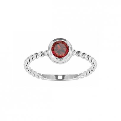 925 Sterling Silver Ring with Garnet