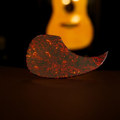 Master Vintage Tortoise HD3 Dreadnought ปิ๊กการ์ดกีตาร์ เกรดไฮเอ็นด์