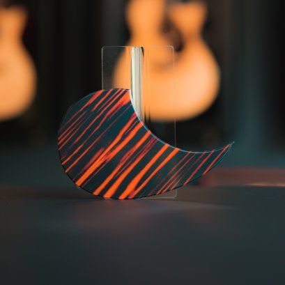 Master Flame Lava OM ปิ๊กการ์ดกีตาร์ เกรดไฮเอ็นด์