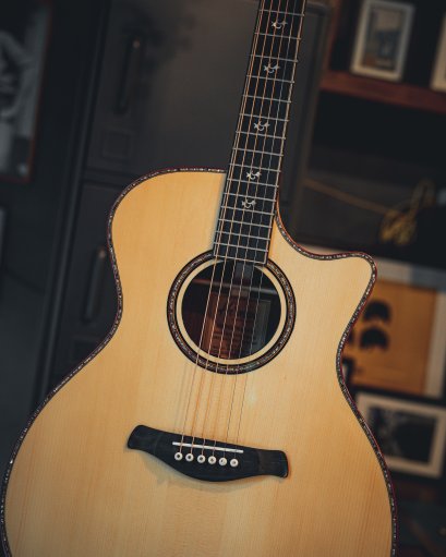 Herman HM900 4A Solid Sitka Spruce, Solid East Indian Rosewood