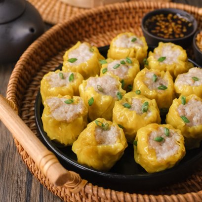ขนมจีบหมูท่านพ่อ
