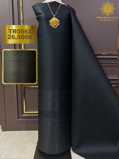 ผ้าไหมยกดอกลำพูนสีดำ