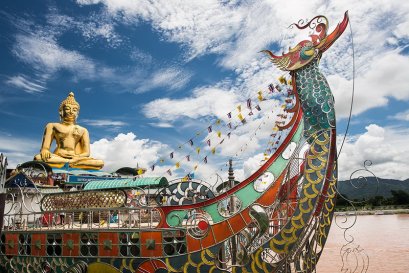 温泉休息站+白庙+金三角+缅甸梅塞边境