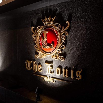 The Louis Exclusive Club