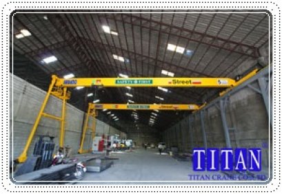 สนามขาสูงข้างเดียว แบบคานเดี่ยว