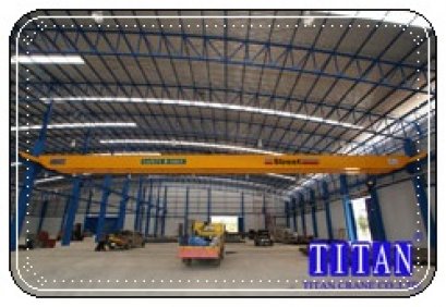 เครนเหนือศีรษะ แบบคานคู่ น้ำหนักยก 5 ตัน กว้าง 33 เมตร ยกสูง 6.5 เมตร รางวิ่งยาว 60 เมตร 