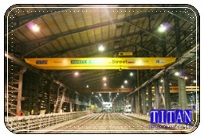 เครนเหนือศีรษะ แบบคานคู่ นำ้หนักยก 16 ตัน กว้าง 16 เมตร ระยะยกสูง 13 เมตร 