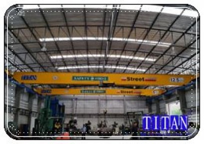 เครนเหนือศีรษะ แบบคานเดี่ยวน้ำหนักยก 12.5 ตัน กว้าง 20 เมตร ระยะยกสูง 8 เมตร รางวิ่งยาว 40 เมตร