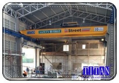 เครนเหนือศีรษะ แบบคานคู่ น้ำหนักยก 10 ตัน กว้าง 12 เมตร ระยะยกสูง 20 เมตร รางวิ่งยาว 64 เมตร