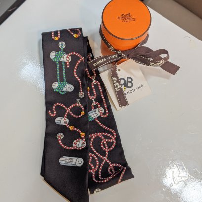 Hermes​ Twilly ผ้าพันหูกระเป๋า