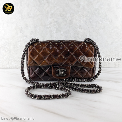 Chanel Classic 8 Patent Leather