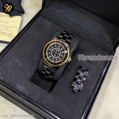 Chanel J12 Quartz H2543 Ceramic 33 mm.
