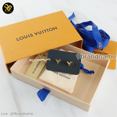 Louis Vuitton Earrings Essential V M68153 Metal Stud Earrings Gold	GHW